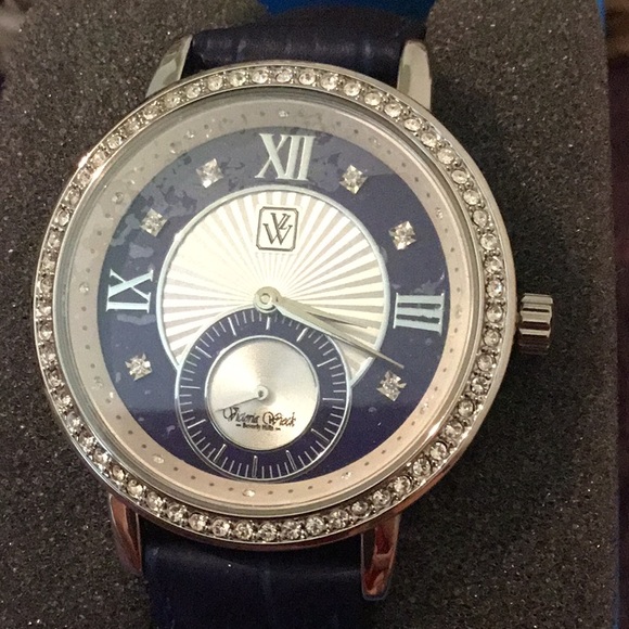 NEW Victoria Wieck Vintage & Navy Genuine Leather Strap Watch Watch - Picture 2 of 12